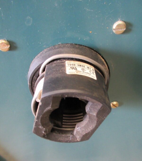 Reliance Electric 50H4160 Control Switch 50HP VTAC 7 460V Disconnect Cabinet I7B