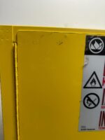Justrite Flammable Liquid Storage Cabinet 115 Gallon Drum Roller Shelves 899260