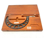 Brown & Sharpe 6-7" Disc Blade Slant Line Machinist Outside Micrometer 262E