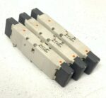 Lot of 3 SMC VSR8-4-FJG-D-3VZR Double Solenoid Valve Position 3 E12B