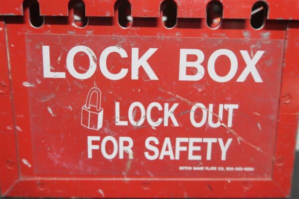 Brady Portable Group Lock Lockout Box Red Steel 6"x9"x3.5" 65699 Lot of 2