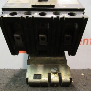 Lot of 2 Square D FA32015 FA34015 15A Molded Case Circuit Breakers 3 Pole 480V