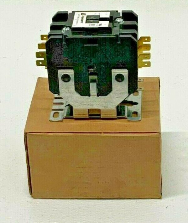 Copeland Definite Purpose Controller 912-3060-00 Series A1 3 Pole 24 V 249F