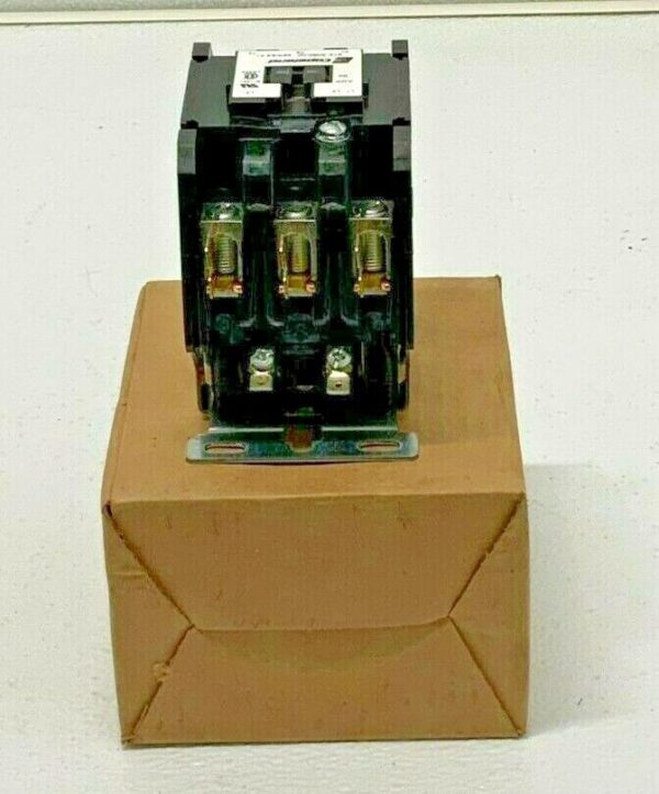 Copeland Definite Purpose Controller 912-3060-00 Series A1 3 Pole 24 V 249F