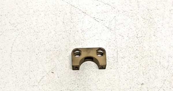 NEW Lot of 2 Krones 1-075-23-008-0 4-075-23 008-0 Half Clamp Fastening 242H