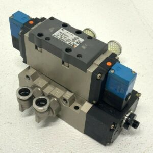 SMC VSR8-8-FJG-D-3EZ-V1 Pneumatic Solenoid Valve w/ ISO Plug-in Blue Coil 51B
