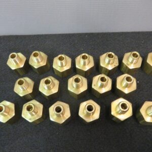 Eaton Brass Adapter 1/8" NPTM 1/4" FMPT Water Oil Gas Air New Lot of 18