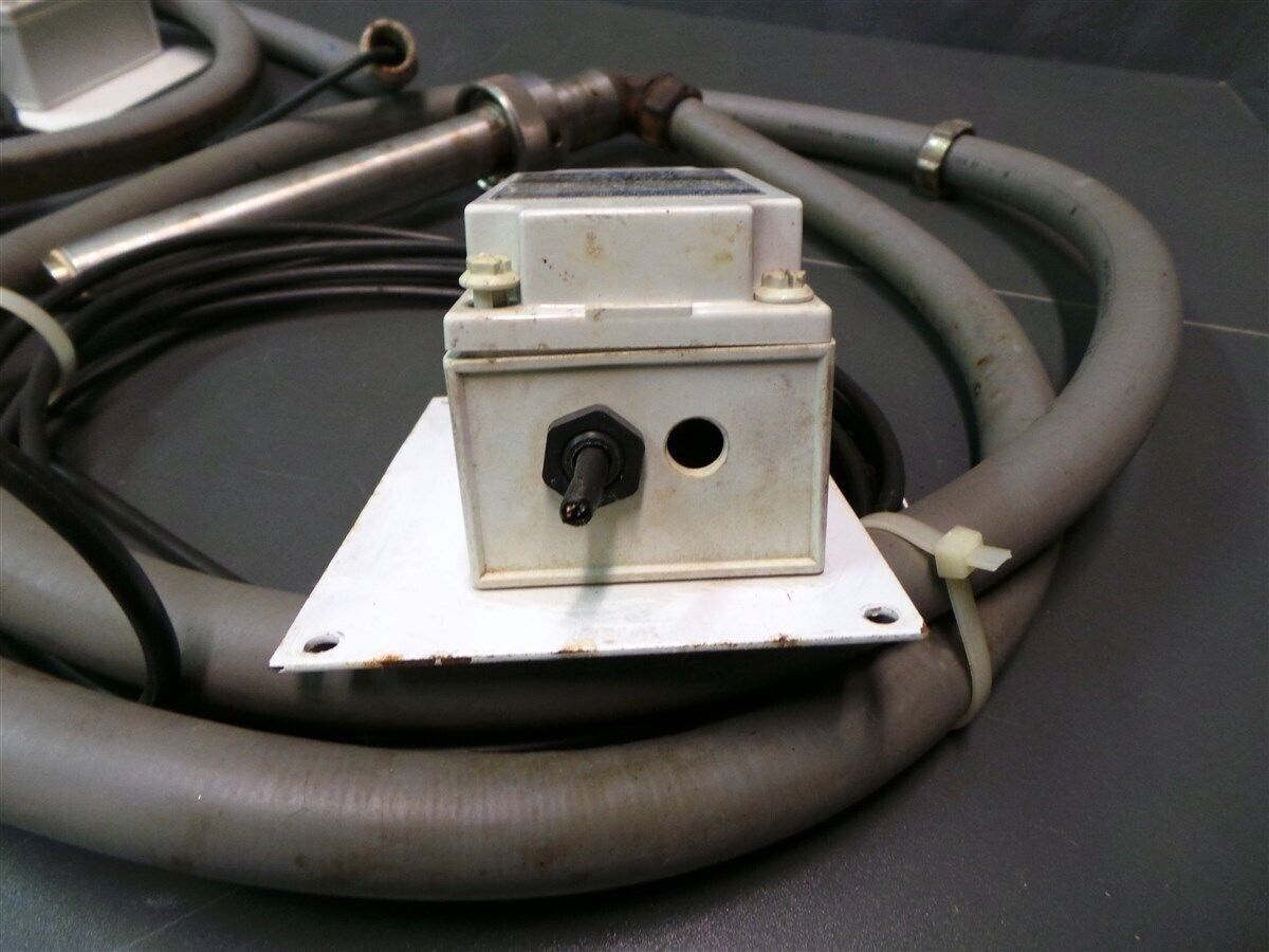 King Gage 5703-02-05 Liquid Level Control Sensor Signal Junction Boxes Lot of 2_7 King Gage 5703-02-05 Liquid Level Control Sensor Signal Junction Boxes Lot of 2