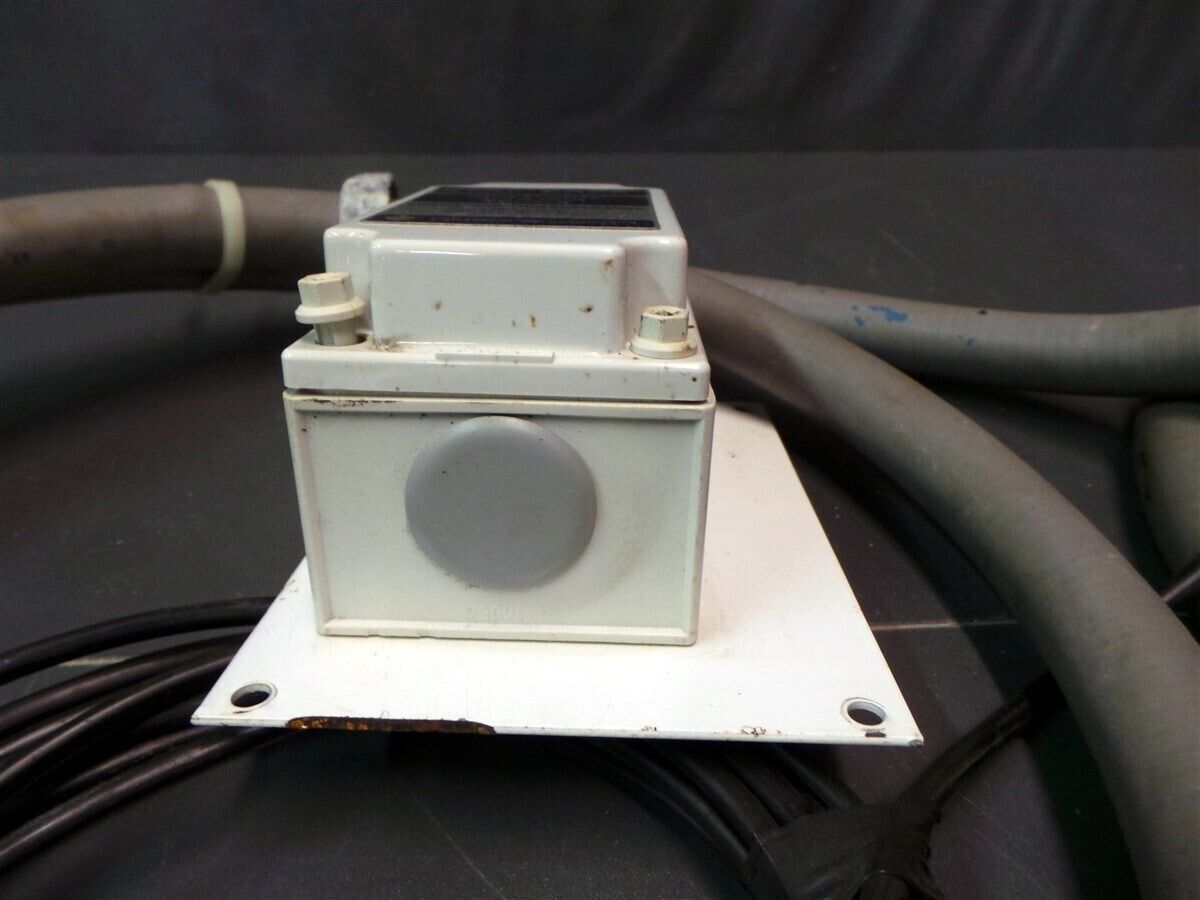 King Gage 5703-02-05 Liquid Level Control Sensor Signal Junction Boxes Lot of 2_8 King Gage 5703-02-05 Liquid Level Control Sensor Signal Junction Boxes Lot of 2