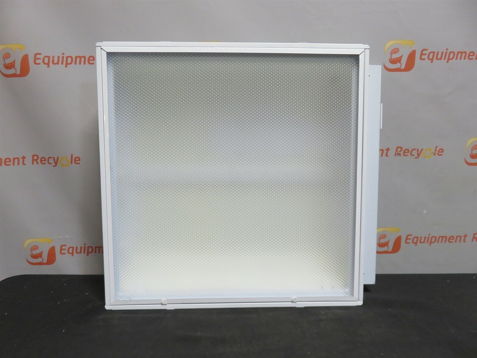 Columbia Lighting 4PS322-314G-FSA12125-EPU 2'x2' Fluorescent Fixture Troffer_0 Columbia Lighting 4PS322-314G-FSA12125-EPU 2'x2' Fluorescent Fixture Troffer