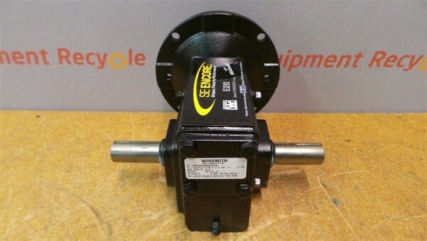 Winsmith Speed Reducer E20MWNS063Y0A8 5.0 Ratio New.