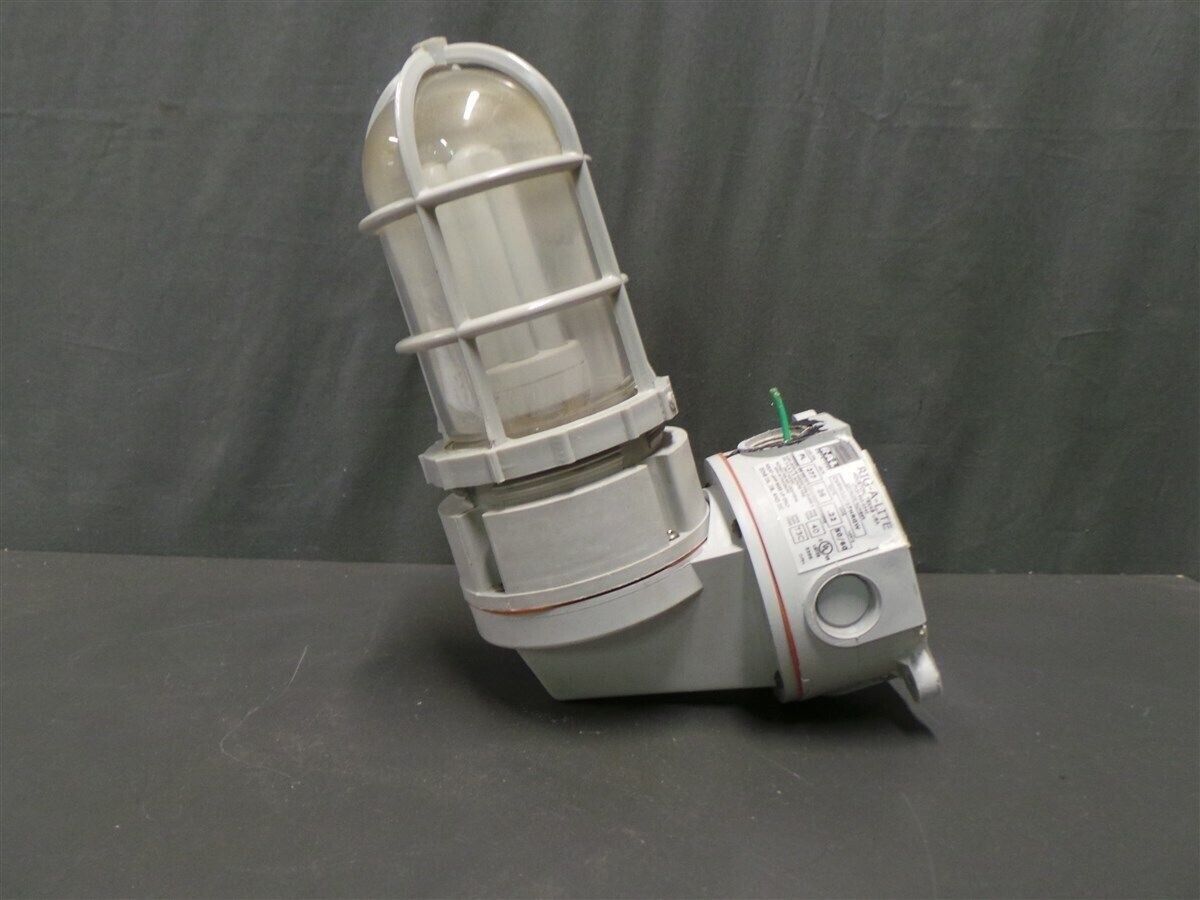 Rig-A-Lite CVPH26F27HRGW Fluorescent Fixture 277V_0 Rig-A-Lite CVPH26F27HRGW Fluorescent Fixture 277V
