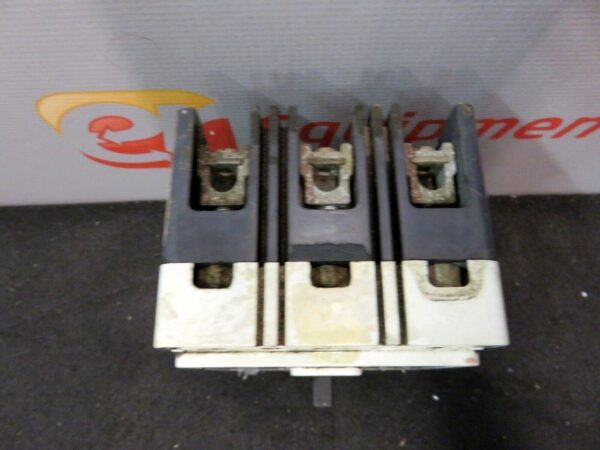 Westinghouse Cutler Hammer Circuit Breaker HMCP100R3 100Amp 600V 3 Pole