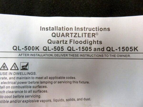 Hubble Lighting Quartzliter Floodlight Light Wall Mount Indoor Use New