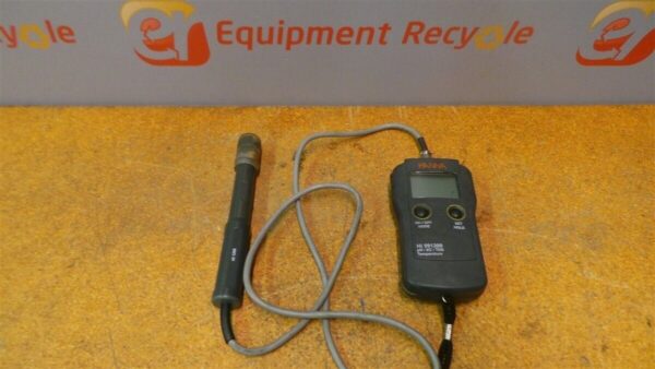 Hanna Instruments Portable Temperature Meter w/ Electrode PH/EC/TDS HI 991300