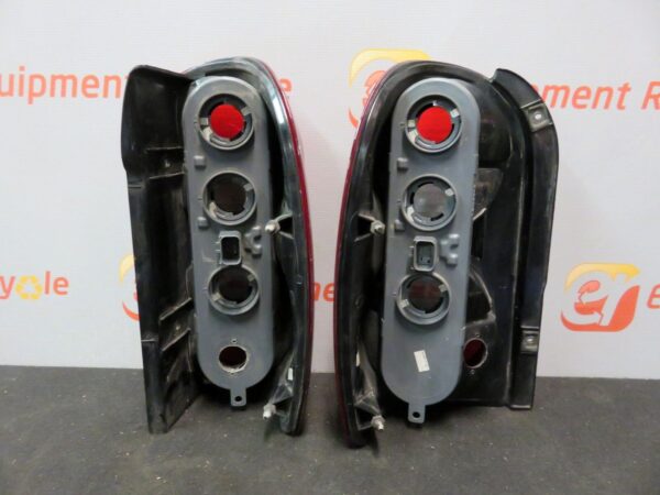 General Motors Left Right Tail Light Housing Inner Lens Pair New