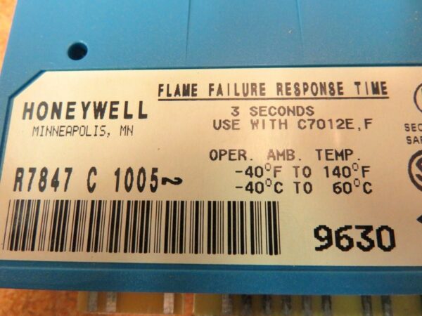 Honeywell Dynamic Self Check Rectification Flame Amplifier R7847