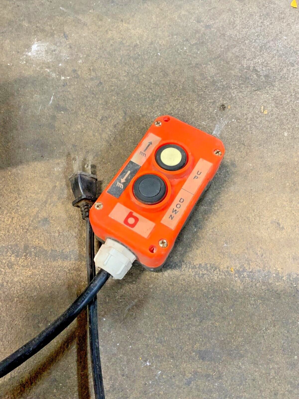 McCall Handling Company Hydraulic Bin Tote Gaylord Hopper Dumper Tipper 115V FLR_9 McCall Handling Company Hydraulic Bin Tote Gaylord Hopper Dumper Tipper 115V FLR