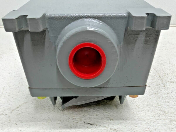NEW Allen-Bradley 609U-BEB Hazardous Location Manual Starting Switch NEMA 1 32C