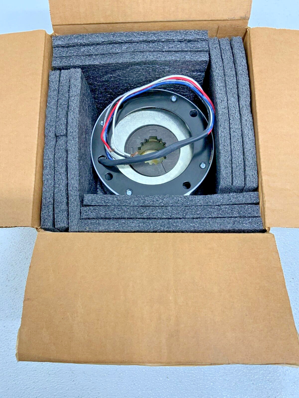 NEW Dodge ABB Baldor DBSC-VP 152335 D-Series Motor Brake 10/LB-FT Torque 11B_9 NEW Dodge ABB Baldor DBSC-VP 152335 D-Series Motor Brake 10/LB-FT Torque 11B