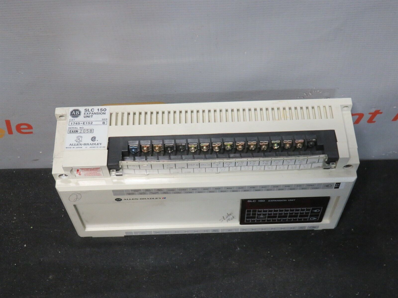 Allen Bradley SLC 150 Expansion Unit Programmable Controller 1745-E152 Series B _2 Allen Bradley SLC 150 Expansion Unit Programmable Controller 1745-E152 Series B