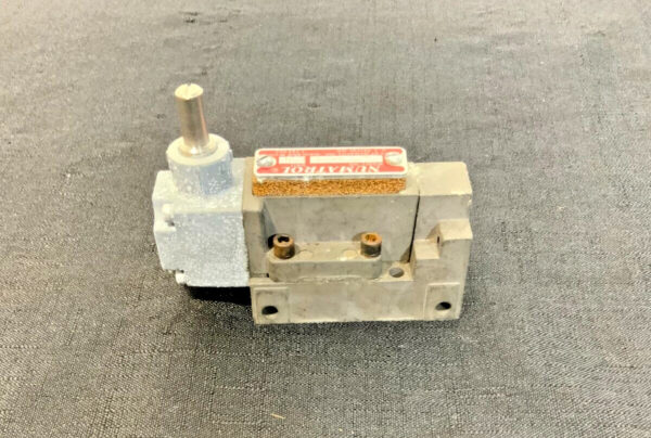NEW Numatrol ASCO Sentinel LR4-0201 Numatics Pneumatic Limit Valve Switch 243H