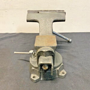 Vintage Columbian D6 6" Heavy Duty Swivel Base Bench Vise Anvil Pipe Jaw 71D