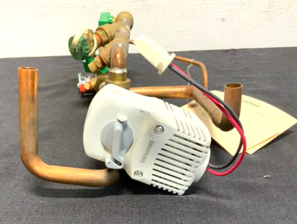 Daikin Siemens 910141981 SFA71U/1 Primary 2-Way Valve Assembly Kit Actuator 37B