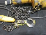 Budgit Chain Hoist 113454-10 2000lb 1 Ton Hook 3Phase Pushbutton Control