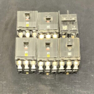 Mixed Lot of 6 Square D Siemens BQ2B030 30A Amp Circuit Breakers 231D