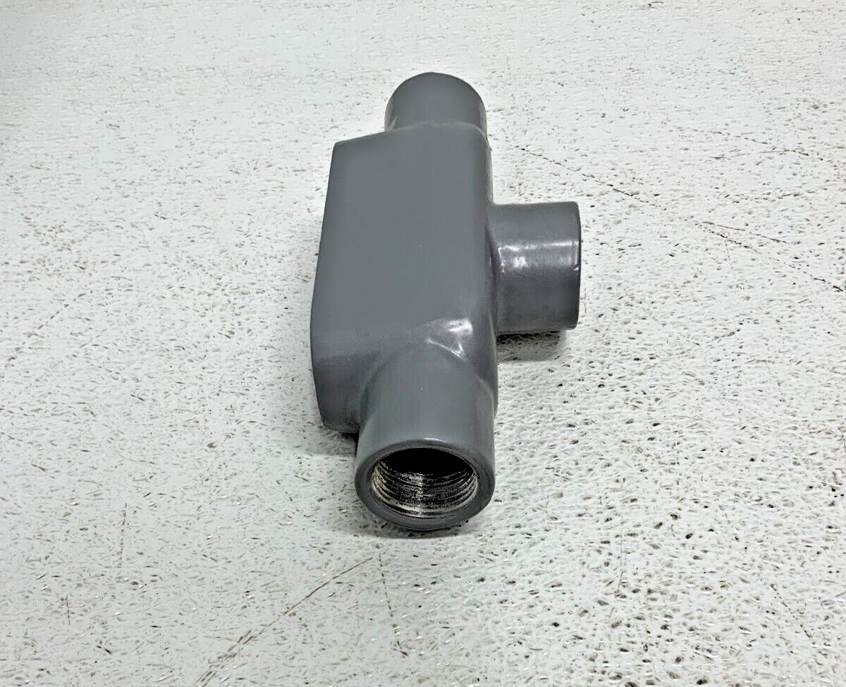 NEW Lot of 10 Hubbell Killark TB37SA 1" Form 7 Type TB Aluminum Conduit Body_4 NEW Lot of 10 Hubbell Killark TB37SA 1" Form 7 Type TB Aluminum Conduit Body