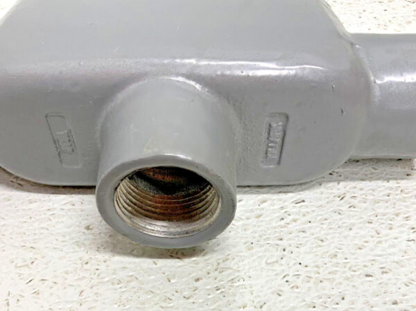 NEW Lot of 10 Hubbell Killark TB37SA 1" Form 7 Type TB Aluminum Conduit Body