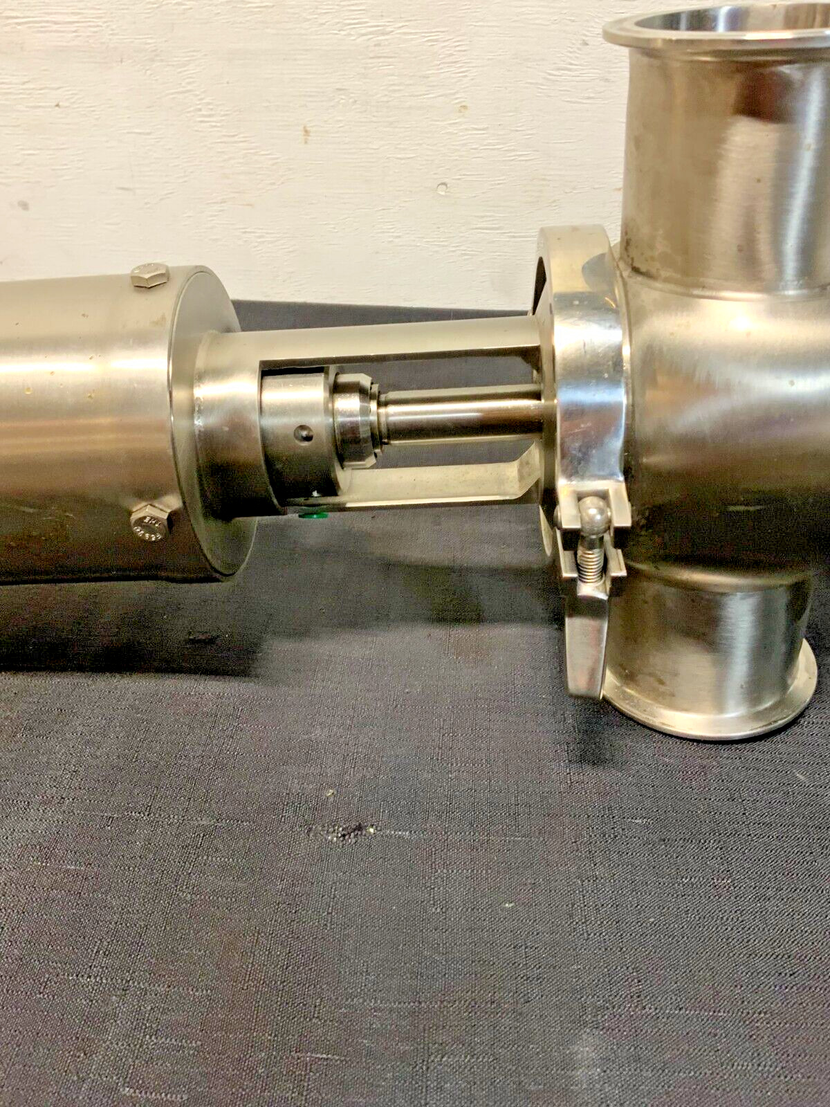 SPX Waukesha Cherry Burrell W72RS W72RS02421 3" X 2" Sanitary Valve W/O EXT FL_4 SPX Waukesha Cherry Burrell W72RS W72RS02421 3" X 2" Sanitary Valve W/O EXT FL