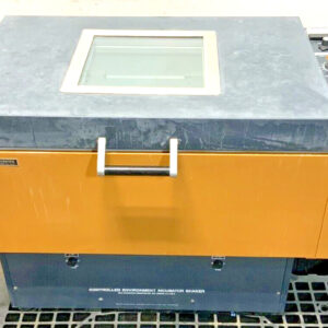 New Brunswick Scientific G-25 Controlled Environment Incubator Gyrotory Shaker