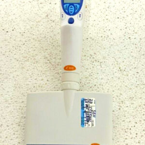 BioHit E300 Automatic Electronic Pipettor Adjustable 10-300 uL Lab 12-Channel