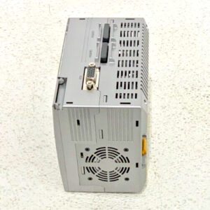 Omron ZFX-C25 Smart Sensor Amp Unit ZFXC25 24VDC 1.5A 2 Camera Slots 236E