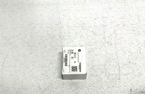 NEW SEALED Allen Bradley 1734-OB8S 8 Channel I/O Point Digital Output Module