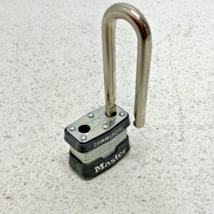 NEW Lot of 4 Master Lock 3KALH Keyed Alike Laminated Steel Shackle Padlock 265D