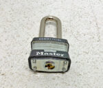 NEW Lot of 4 Master Lock 3KALH Keyed Alike Laminated Steel Shackle Padlock 265D