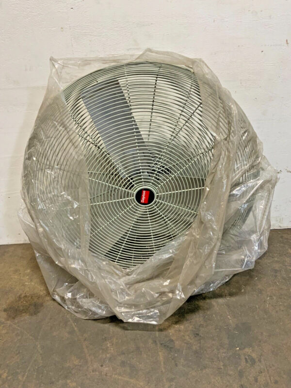 NEW Lot of 2 Dayton 3PEH2 3PEH2D 36" Standard Non-Oscillating Industrial Fan