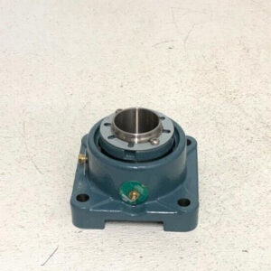 NEW Dodge 071295 EF4B-IP-115R 4 Bolt Square Clamp Collar Iron Bearing 1-15/16"