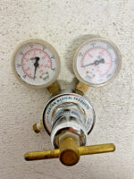 Puritan AirGas Medical Model 17 PN 0-291701-XX Compressed Gas Regulator 253E