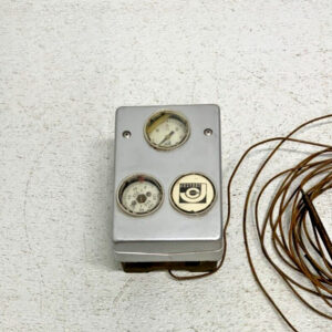 Johnson Controls T-8000 Proportional Action Thermostat Remote Element Control