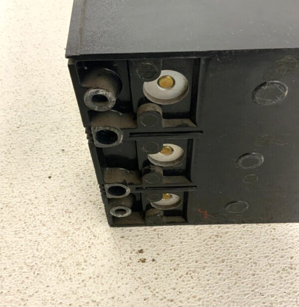 Westinghouse MC3800F MC Frame Electrical Circuit Breaker 3 P 800 A 600 VAC AS-IS