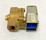 Dayton Electric 3A437 Grooved Brass Solenoid Valve 1" Diameter 6X542 Coil 64B