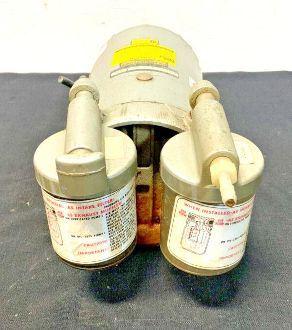 General Electric GE Gast 5KH33DN137BX 0322-V104-G8DX AC Motor Vacuum Pump 37C