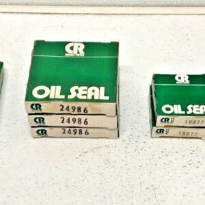 Lot of 9 CR Industries Oil Seals (1) 25043, (3) 24986, (2) 16072, (3) 8060