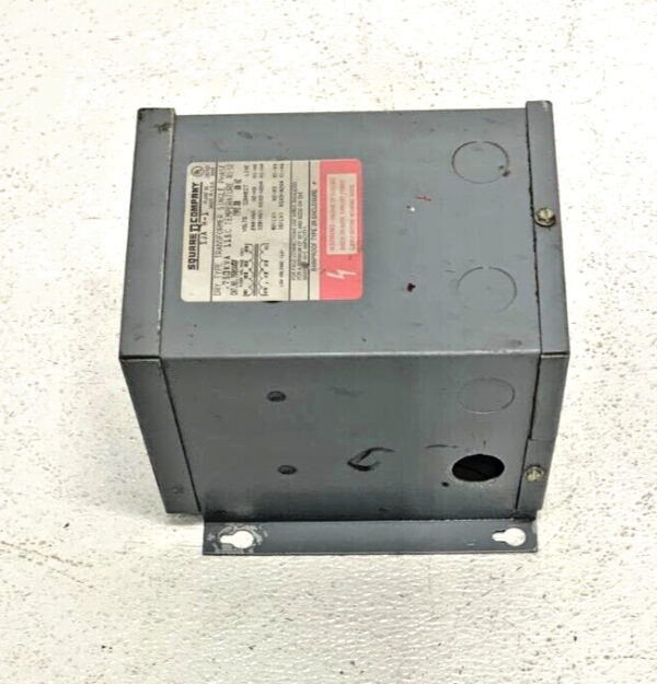 Square D SJA H-1 750SV64F Dry Type Transformer 1PH .75KVA 240/120/32/16V 11D