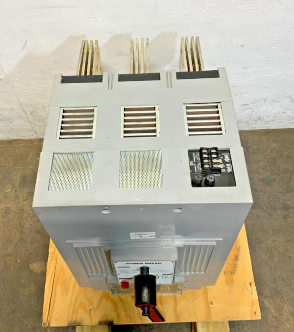 GE Power Break TP3030TTE1R 3000 AMP 120 VAC TP3030T Micro Versa Trip PM 3PH