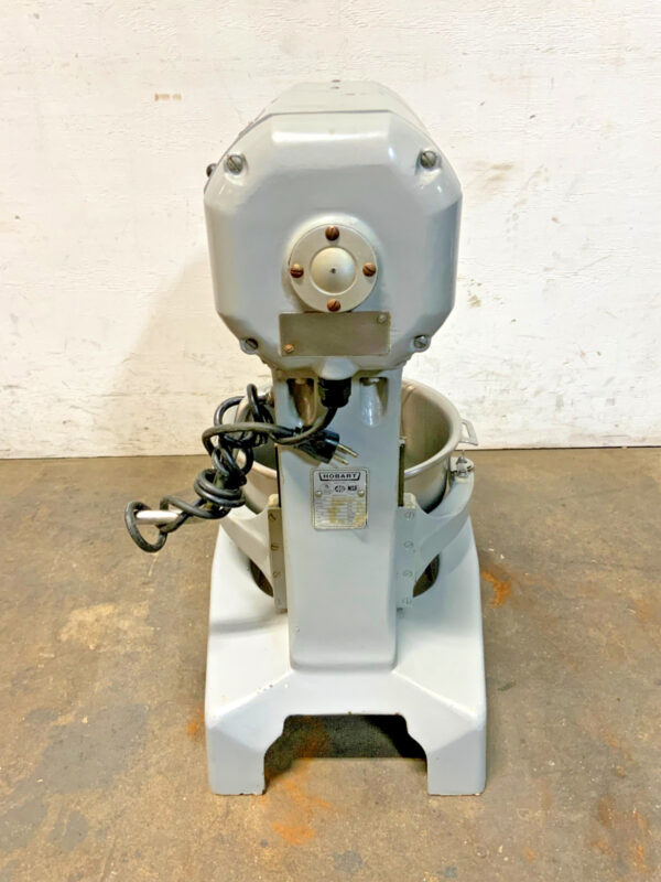 Hobart A-120T Heavy Duty 12 Qt Bakery Dough Mixer w/ Stainless Bowl & Whisk